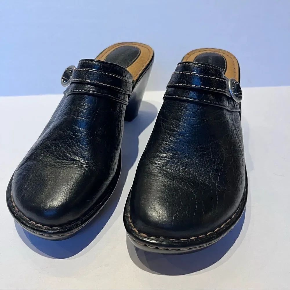 Canyon River Blues Women's Black Clogs 10M